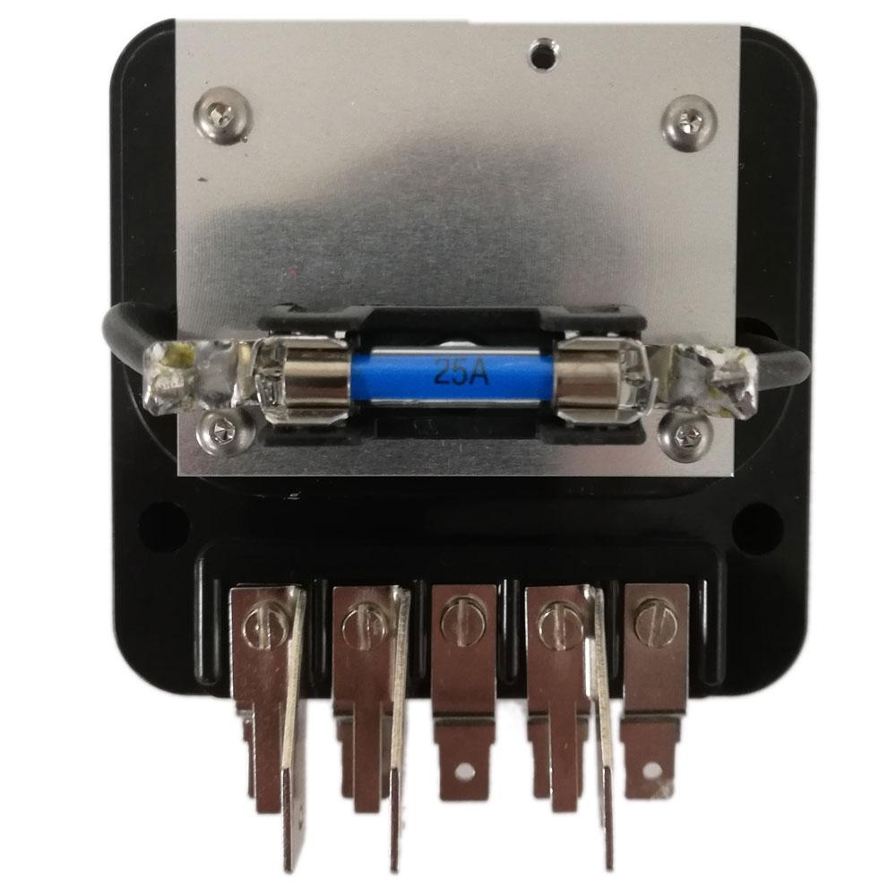 Remax ADR106P12/22L Voltage regulator – replaces Lucas RB106 – 12 V, 22 A, positive earth, Lucar Blade Spade Terminal